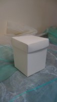 SCATOLA PANNA CON COPERCHIO 10X10X11 cm