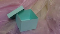 SCATOLA QUADRATA COLORE TURCHESE 10X10X8 cm